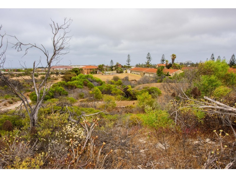 230 Durlacher Street, Geraldton WA 6530