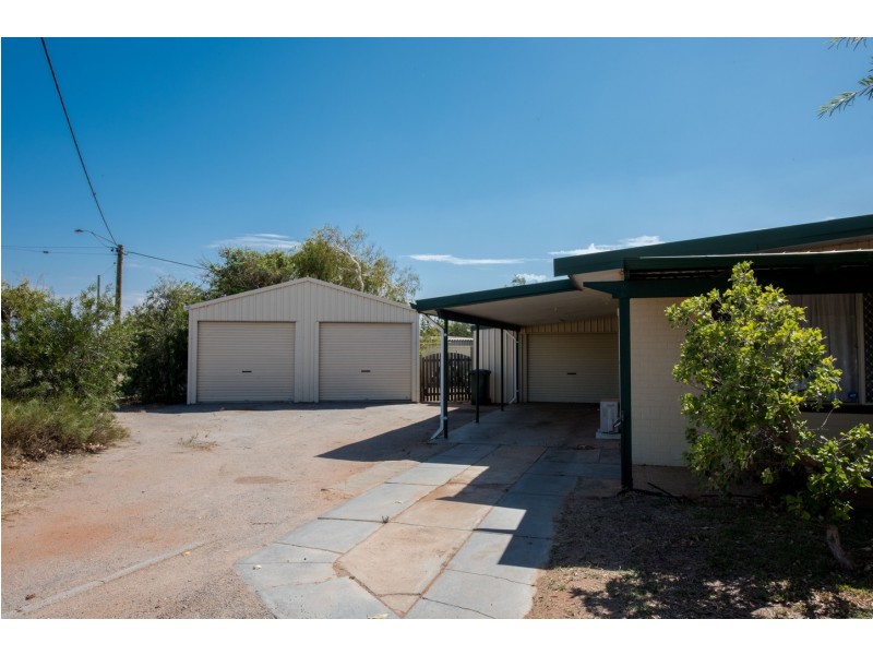 2 Woodman Street, Utakarra WA 6530