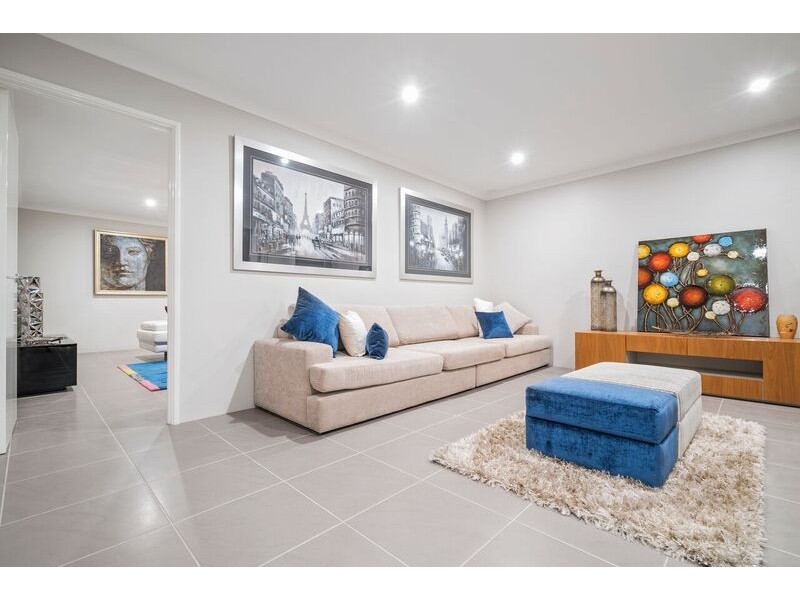 211 Chapman Valley Road, Waggrakine WA 6530