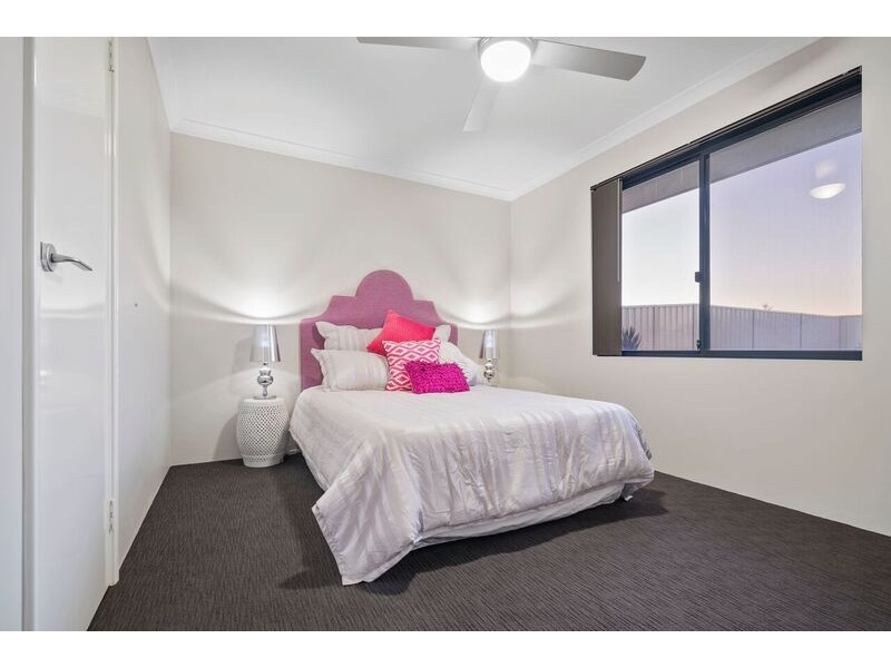 211 Chapman Valley Road, Waggrakine WA 6530