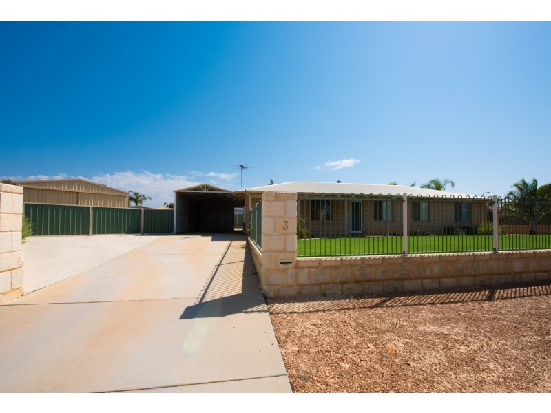 3 Mullian Way, Waggrakine WA 6530