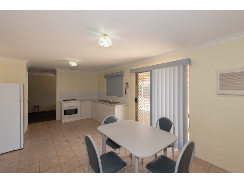 3 Mullian Way, Waggrakine WA 6530