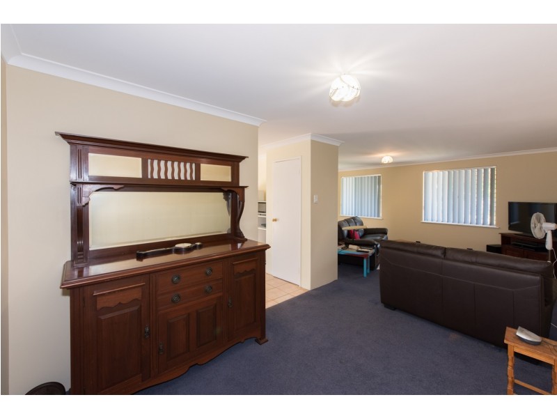 3 Mullian Way, Waggrakine WA 6530