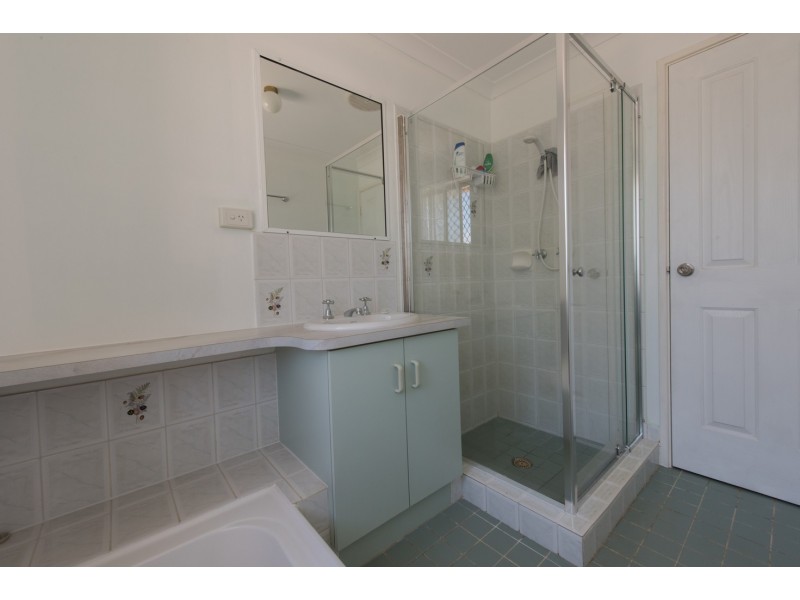 3 Mullian Way, Waggrakine WA 6530