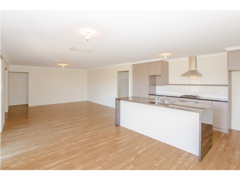 7 Alera Entrance, Wandina WA 6530