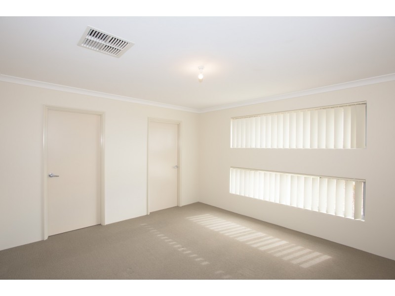 7 Alera Entrance, Wandina WA 6530