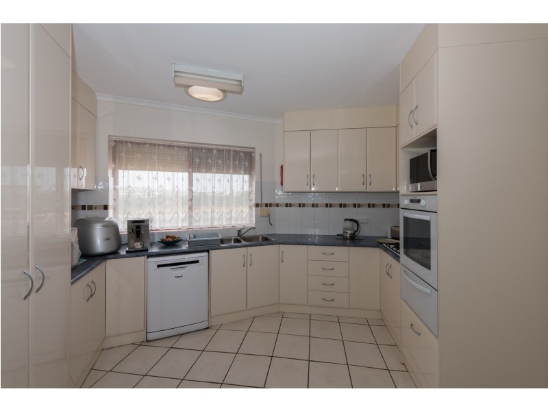 15/239 Willcock Drive, Mahomets Flats WA 6530