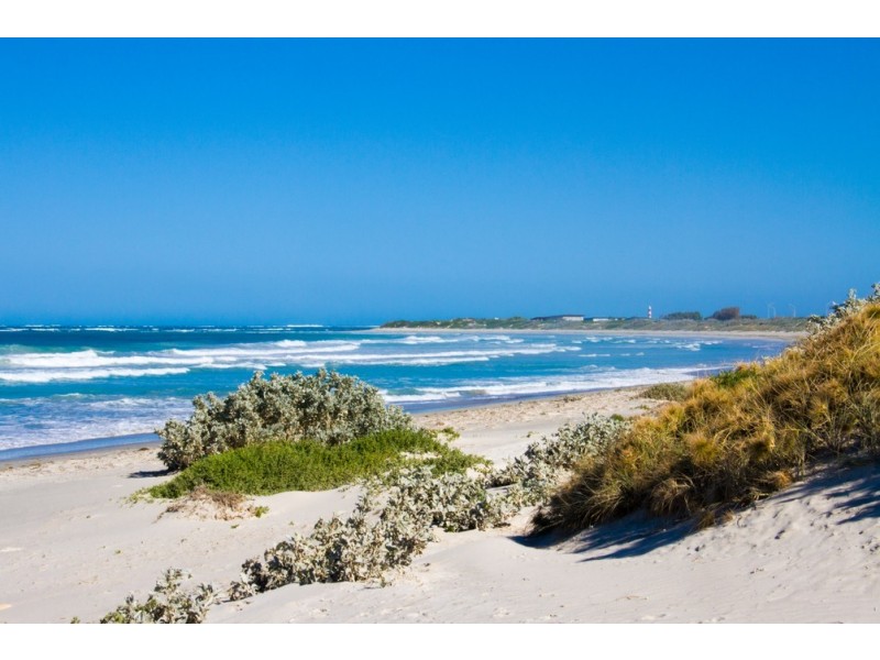 15/239 Willcock Drive, Mahomets Flats WA 6530