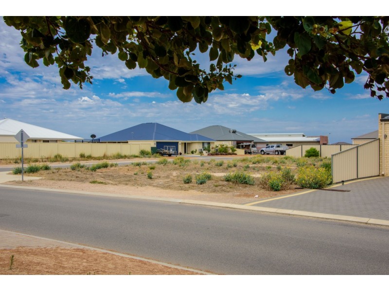 62 Winnetta Ridge, Wandina WA 6530