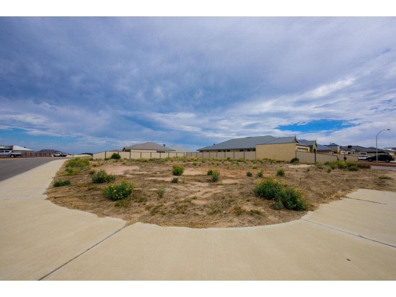 62 Winnetta Ridge, Wandina WA 6530