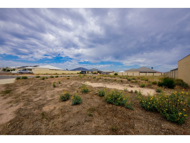 62 Winnetta Ridge, Wandina WA 6530