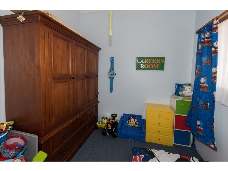 19 Hill River Way, Moonyoonooka WA 6532