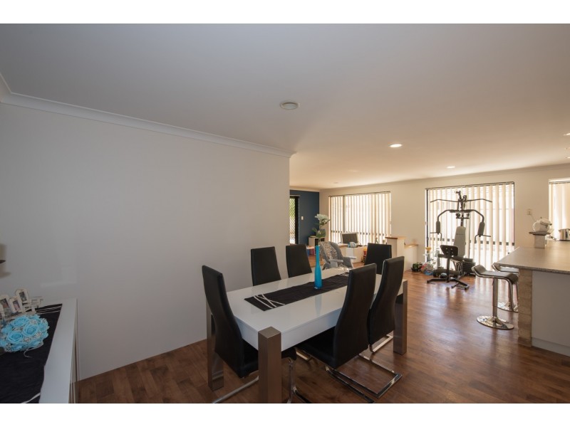 26 Weeloo Road, Waggrakine WA 6530