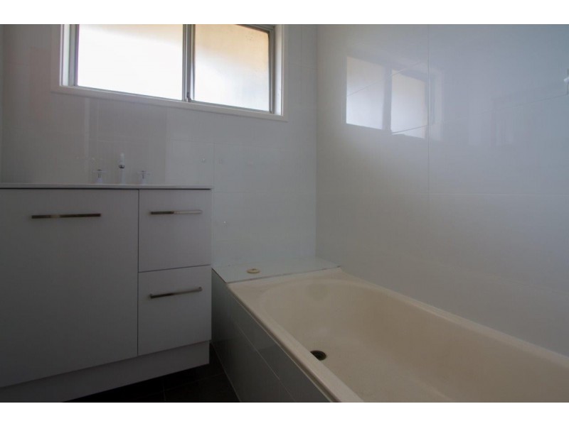 79 Chapman Valley Road, Waggrakine WA 6530