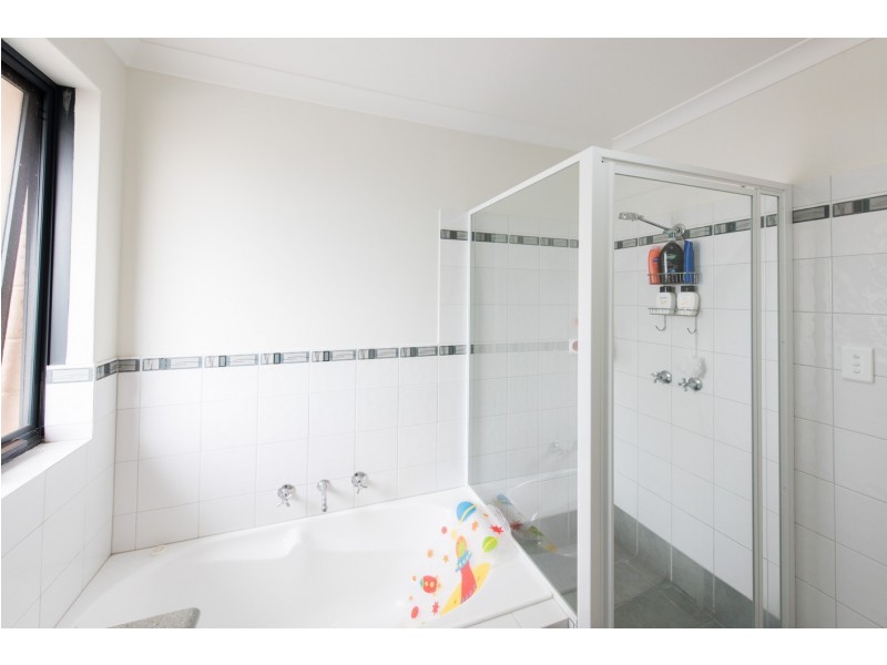 15/4 McDermott Avenue, Wandina WA 6530