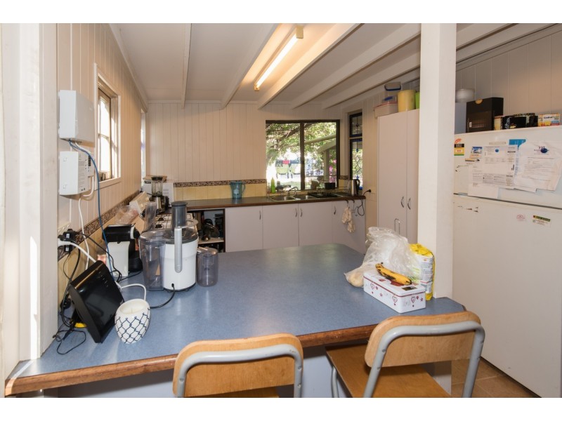 13 Burges Street, West End WA 6530