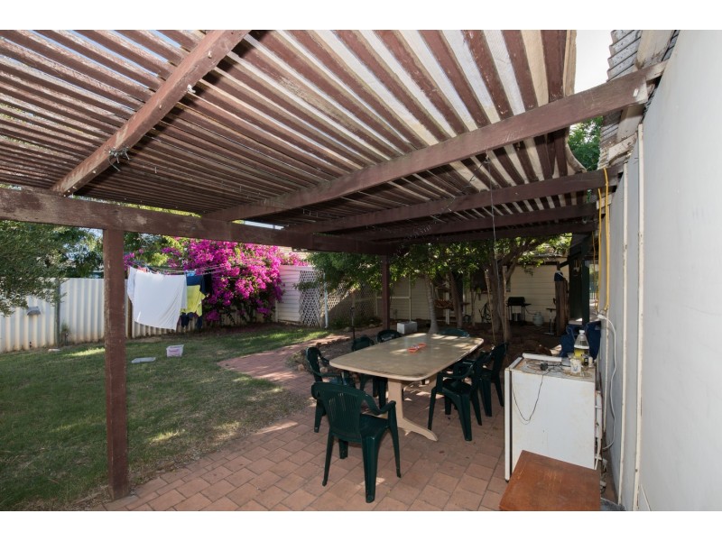 13 Burges Street, West End WA 6530