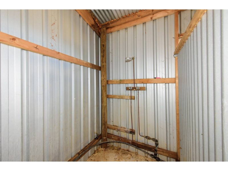 230 Ahern Place, Howatharra WA 6532