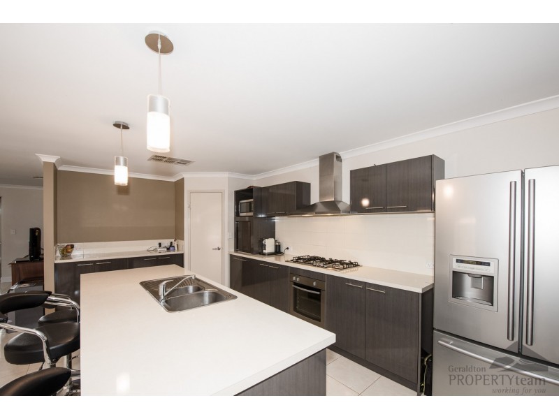 30 Swordfish Vista, Sunset Beach WA 6530