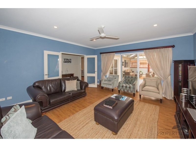 9 Old Acres Court, Wandina WA 6530