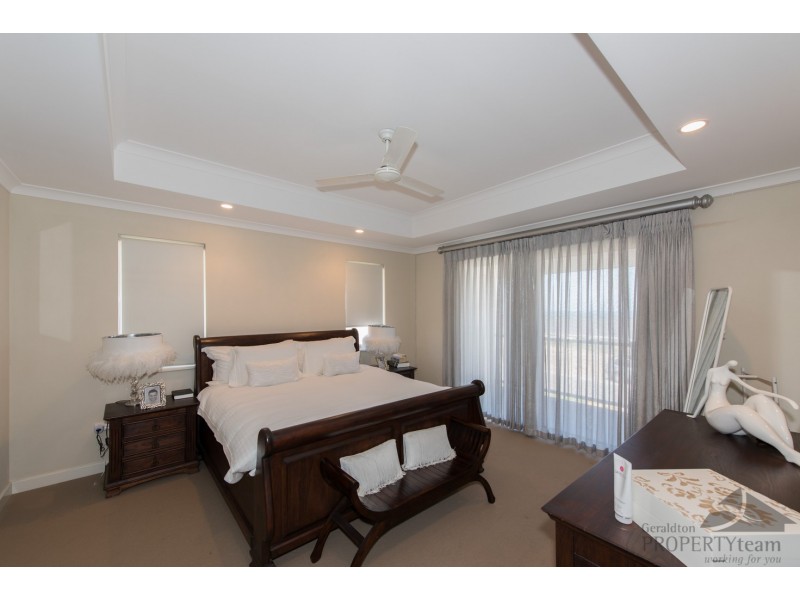 9 Old Acres Court, Wandina WA 6530