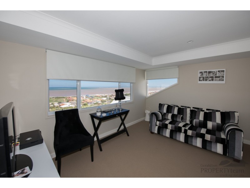 9 Old Acres Court, Wandina WA 6530