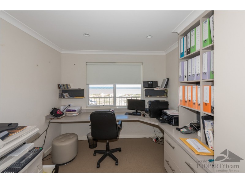 9 Old Acres Court, Wandina WA 6530
