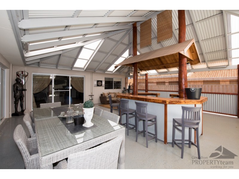 9 Old Acres Court, Wandina WA 6530