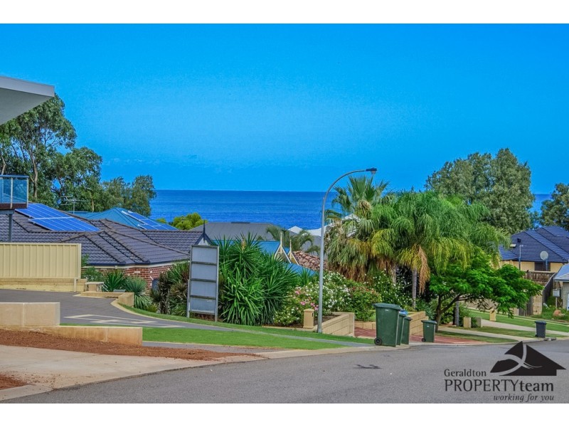 15 St Georges Close, Bluff Point WA 6530