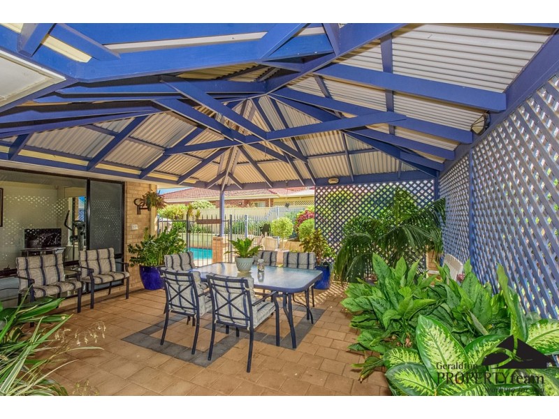 15 St Georges Close, Bluff Point WA 6530