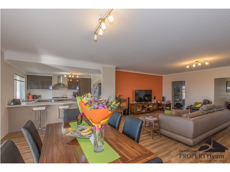 15 Moorings Loop, Sunset Beach WA 6530