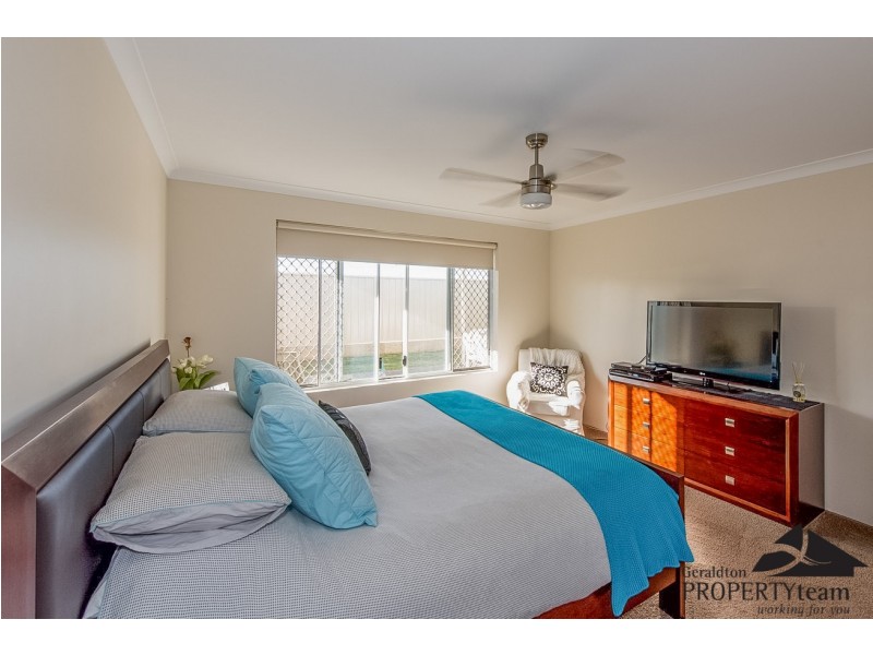15 Moorings Loop, Sunset Beach WA 6530