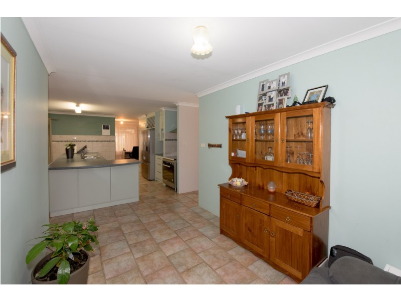 17 Thames Drive, Cape Burney WA 6532