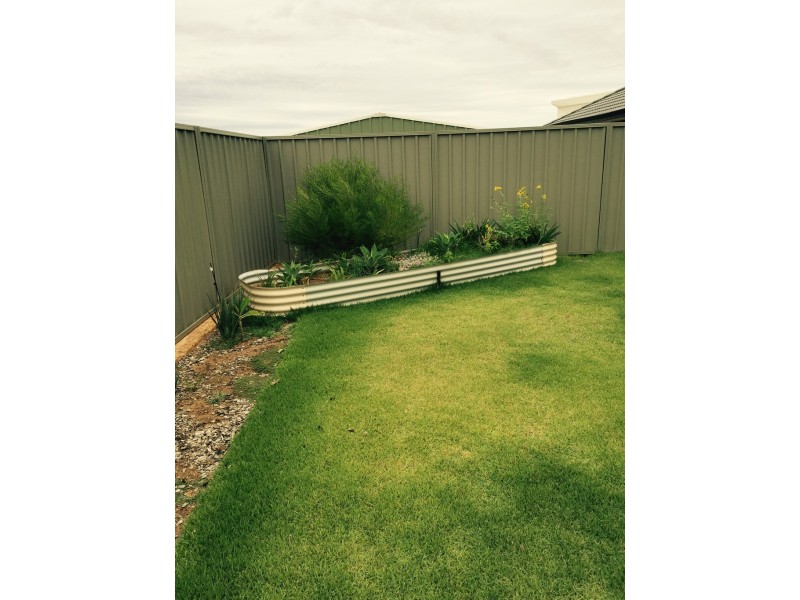 24 Spindrift Vista, Drummond Cove WA 6532