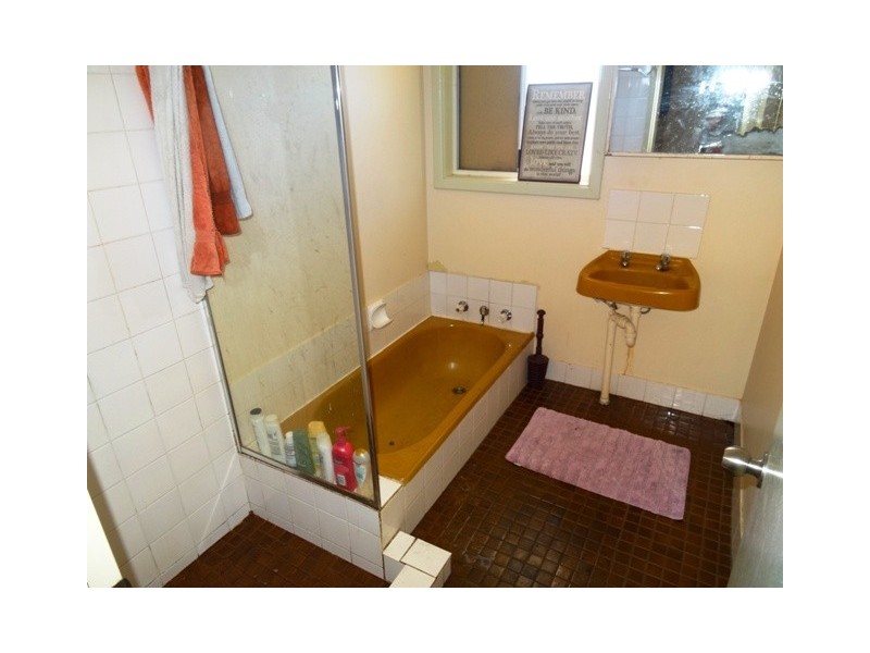 134 Abraham Street, Karloo WA 6530