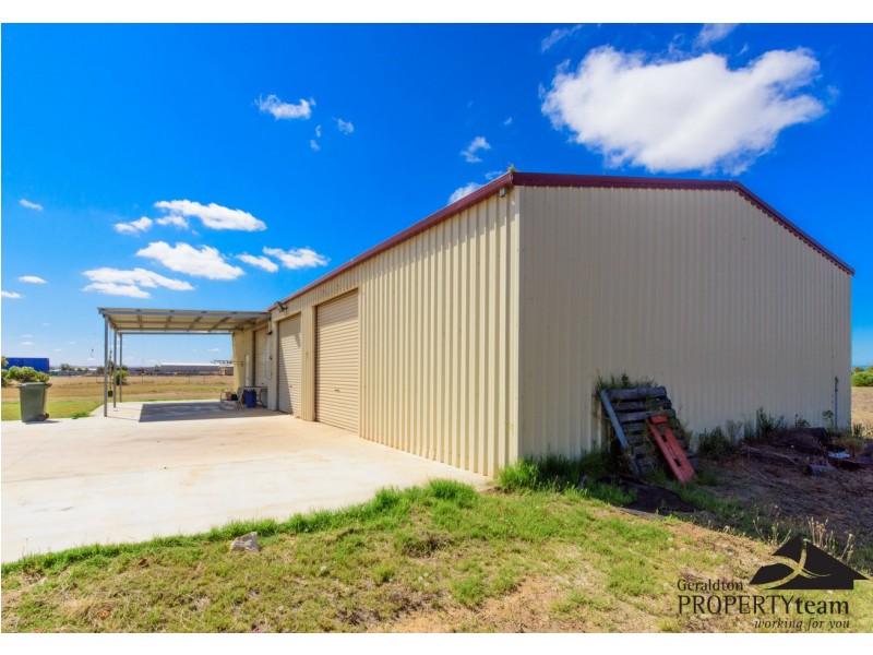 11 Sadler Way, Deepdale WA 6532