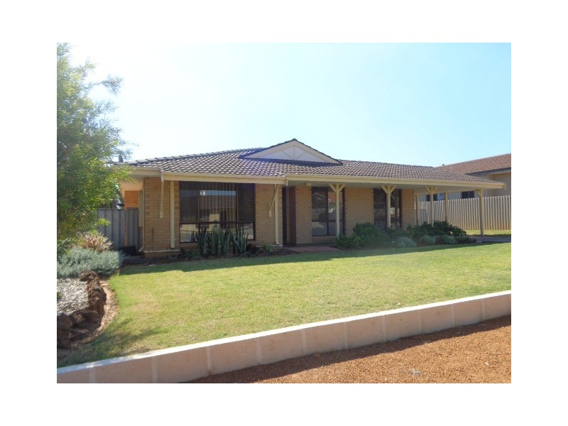 3 Sheldon Place, Tarcoola Beach WA 6530