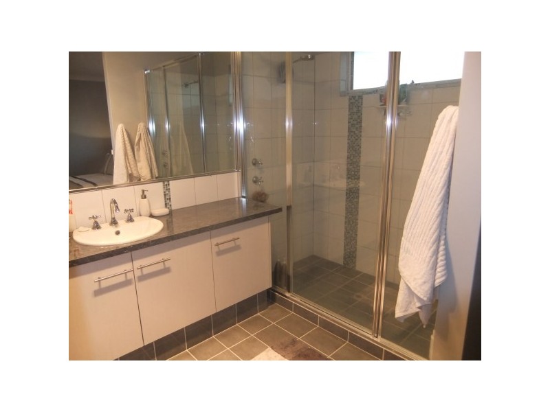 33 Wahn Avenue, Waggrakine WA 6530