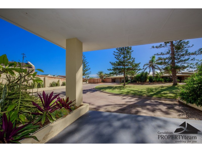 4 Sheldon Place, Tarcoola Beach WA 6530