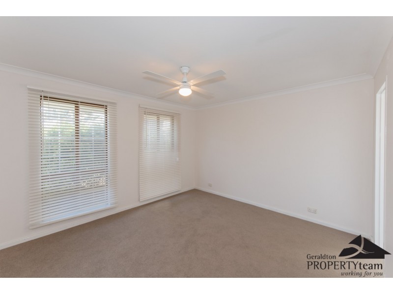 4 Sheldon Place, Tarcoola Beach WA 6530