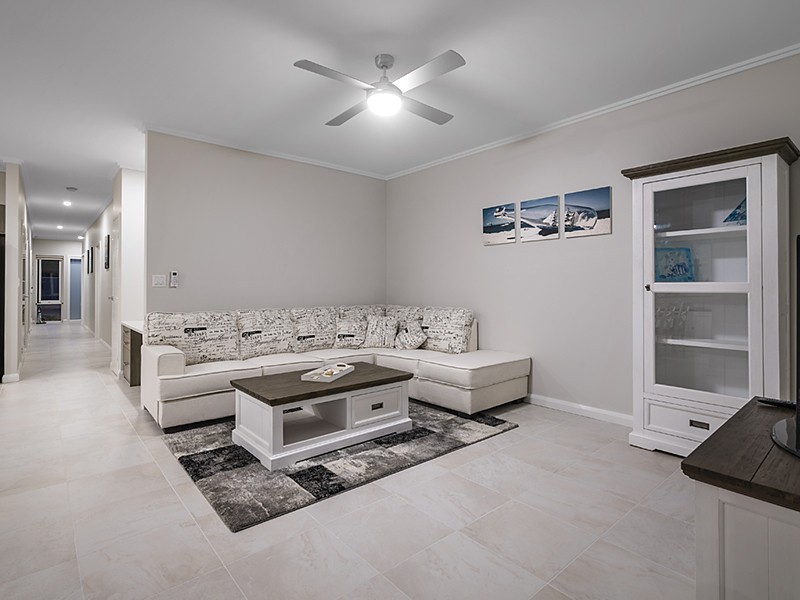 58 Kempton Street, Bluff Point WA 6530