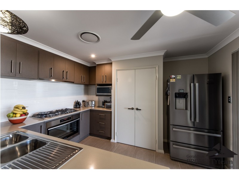 2 Bellimos Drive, Wandina WA 6530