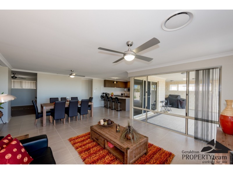 2 Bellimos Drive, Wandina WA 6530