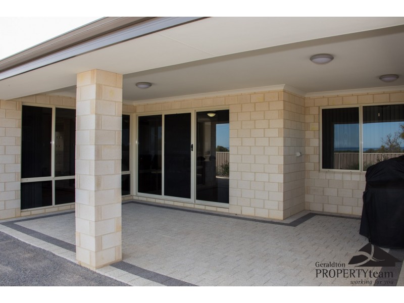 2 Bellimos Drive, Wandina WA 6530