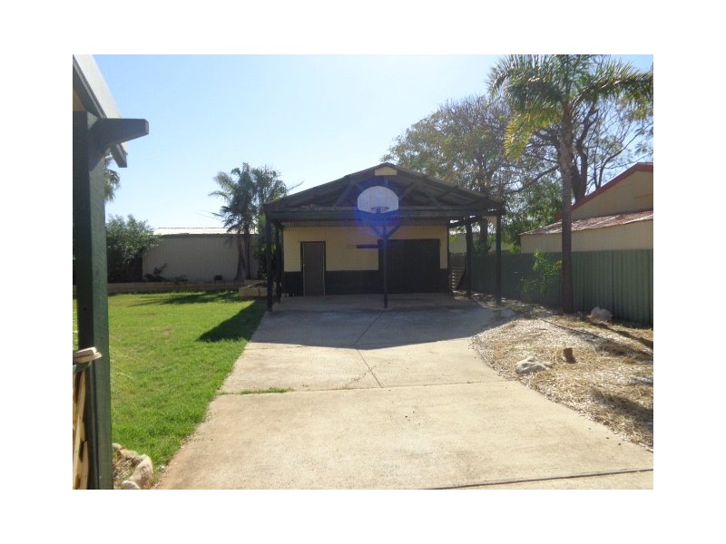 237 Fourth Street, Wonthella WA 6530