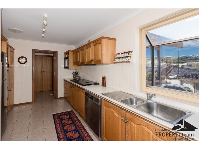 28 Glendinning Road, Tarcoola Beach WA 6530