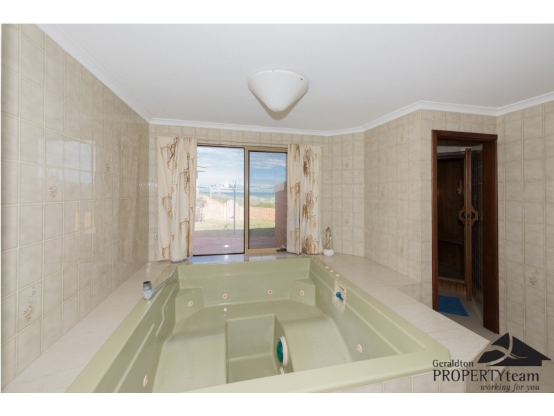 28 Glendinning Road, Tarcoola Beach WA 6530