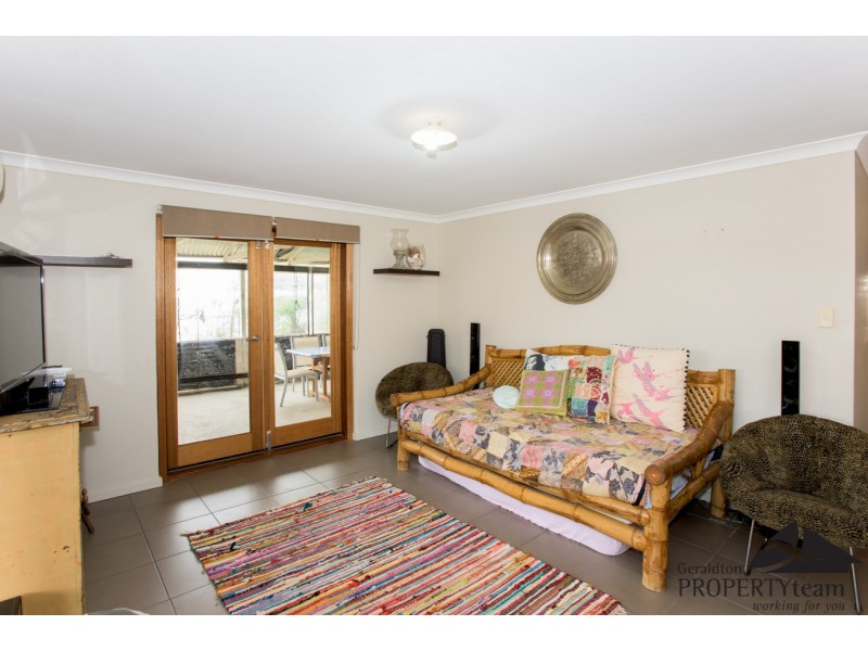 52 Ashton Close, Mount Tarcoola WA 6530