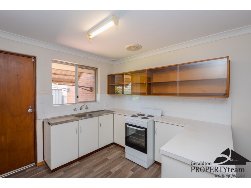 279A Fifth Street, Wonthella WA 6530