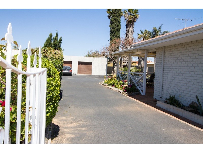 28 Highbury Street, Mount Tarcoola WA 6530